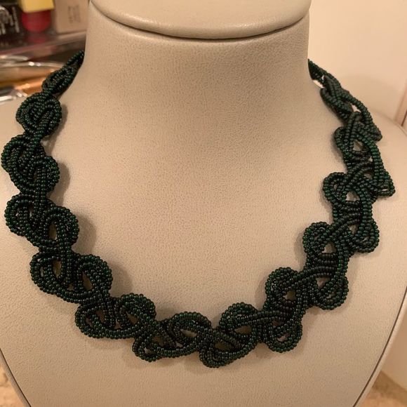 Hand Made Dark Green Beaded Choker Necklace - Picture 2 of 6